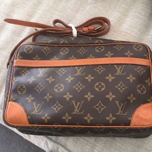 Louis Vuitton Trocadero Crossbody Bag